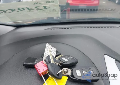 2013 Hyundai Elantra Gls из США, поврежденный, VIN 5NPDH4AE8DH375171